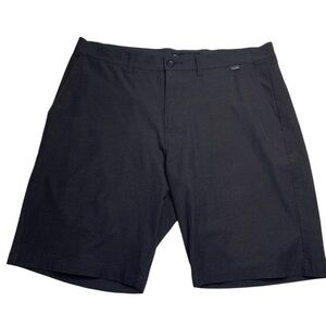 Travis Mathew Charcoal/ black Flat Front Men's Shorts size 36